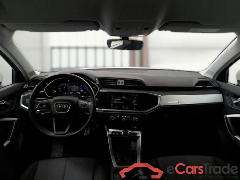 AUDI Q3 / 2018 / 5P / SUV 45 TFSI E S TRONIC #3