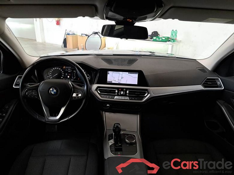BMW SERIE 3 / 2018 / 4P / BERLINA 330E BUSINESS ADVANTAGE AUT. #3