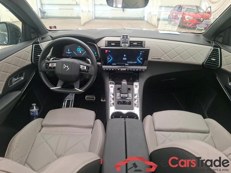 DS DS 7 Crossback / 2017 / 5P / SUV E-TENSE 4x4 300 Grand Chic #5
