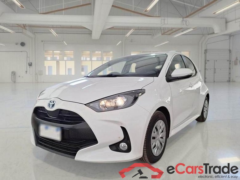 TOYOTA YARIS / 2020 / 5P / BERLINA HYBRID BUSINESS MY22 #1