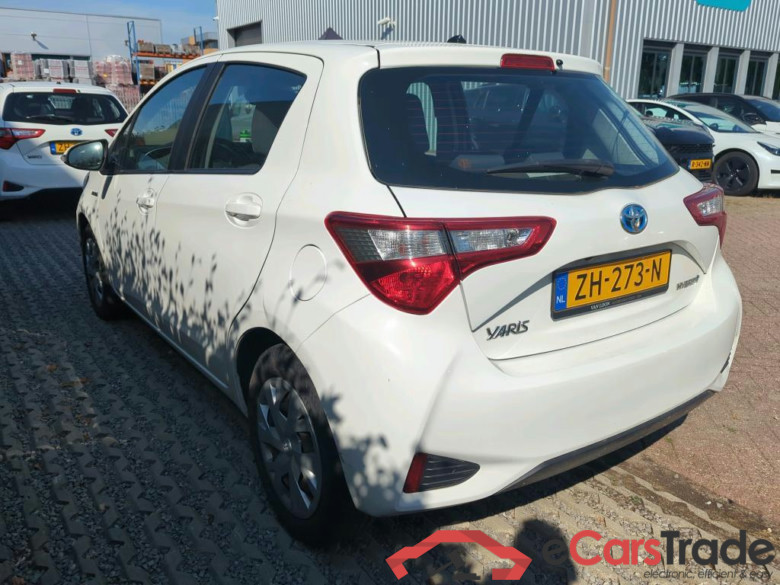 TOYOTA Yaris 1.5 Hyb. Active #2