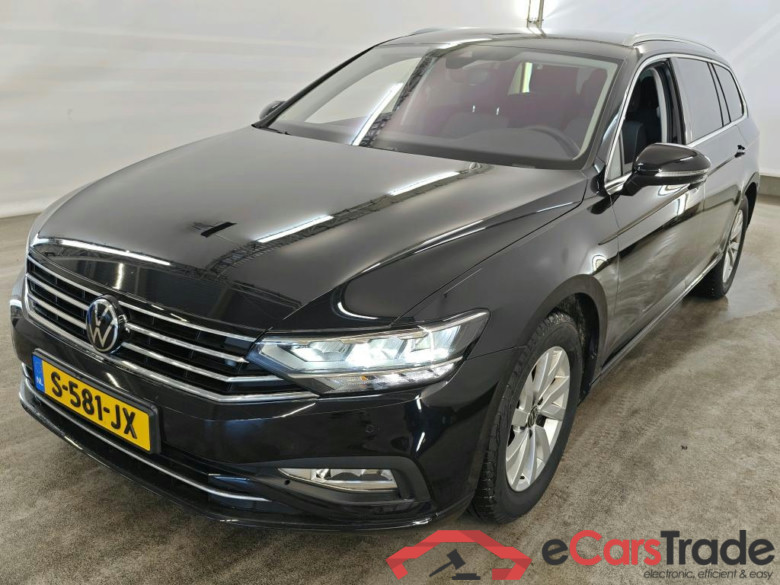 Volkswagen Passat Variant 2.0 TDI 110kW 7-DSG Business 5d #1
