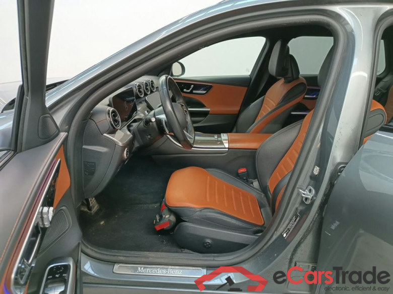 Mercedes-Benz C-Klasse Break C 300 e AMG Line 5d #3