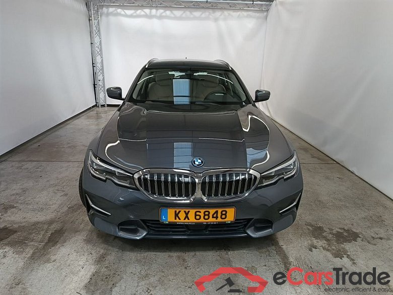BMW 3 TOURING - 2019 320eXA 163hp PHEV 5d #5