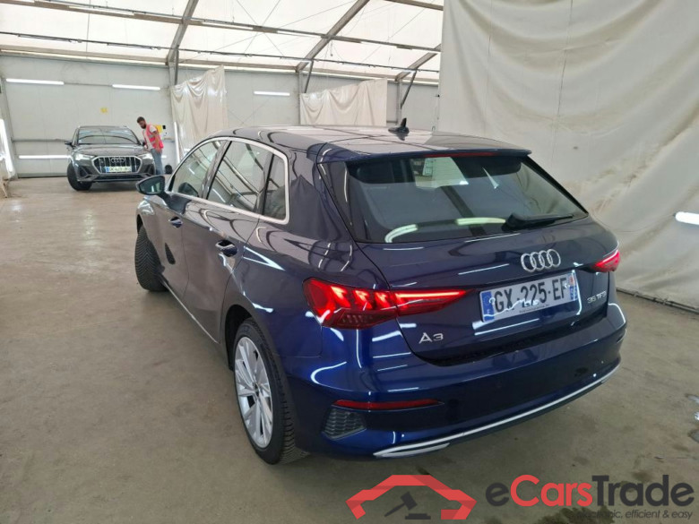 AUDI A3 Sportback / 2020 / 5P / Berline 35 TFSI 150 MHEV S Tronic Avus #2