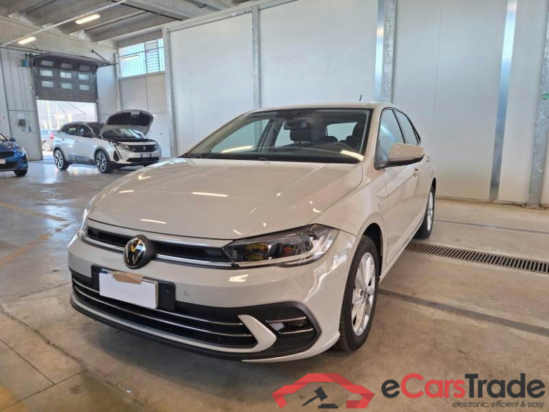 VOLKSWAGEN POLO / 2021 / 5P / BERLINA 1.0 TSI STYLE #1