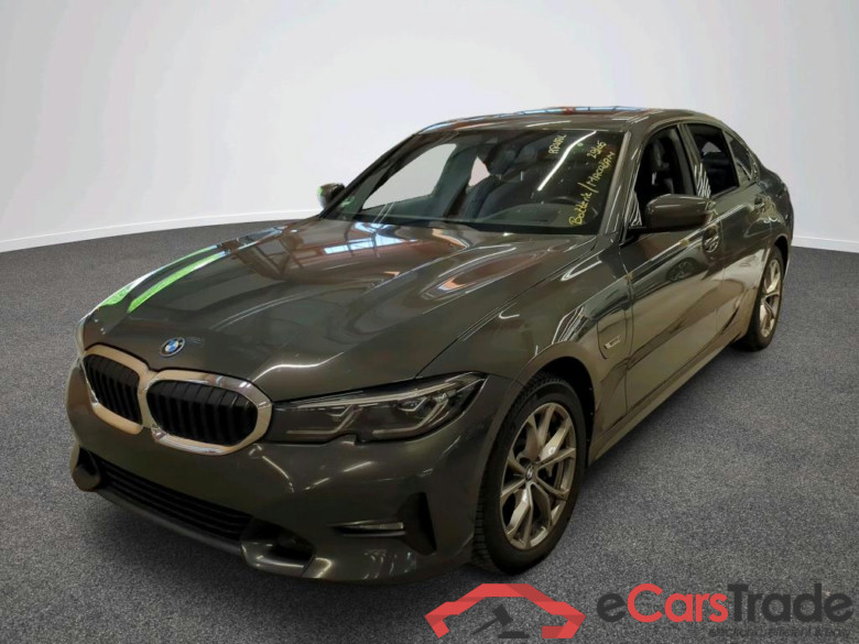 Baureihe 3 Lim. 330 e Sport Line 2.0 185KW AT8 E6d #1