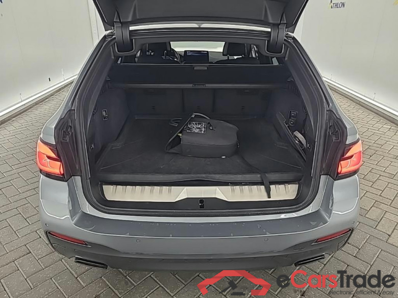 BMW 5-serie Touring 530e Business Edition Plus 5D 215kW #5