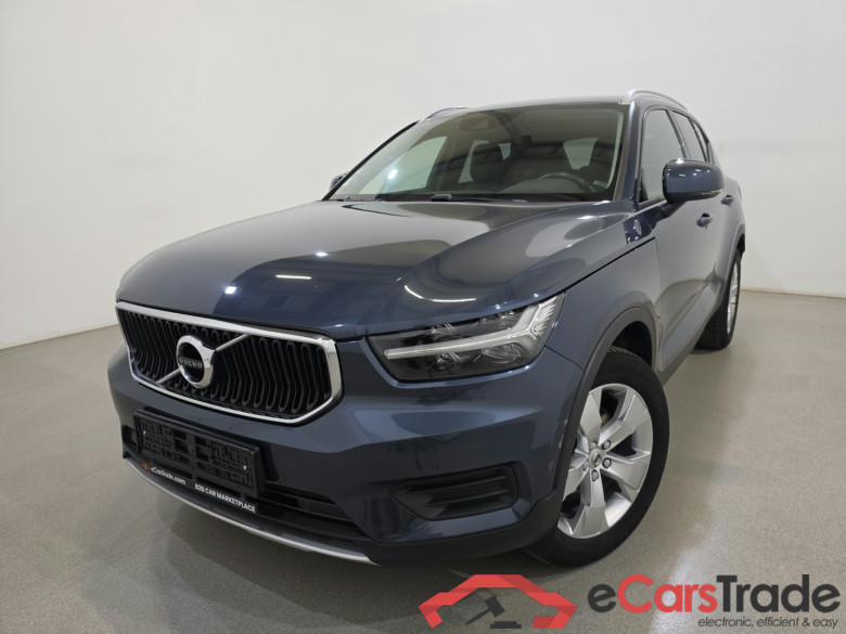 Volvo XC40 2.0 B4 AWD Aut. LED ACC Virtual Navi Sport-Leather KeylessGo Camera Klima PDC ...