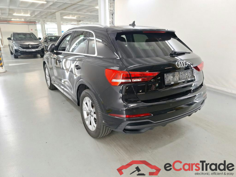 AUDI Q3 1.4 45 TFSI E S TRONIC S LINE #3