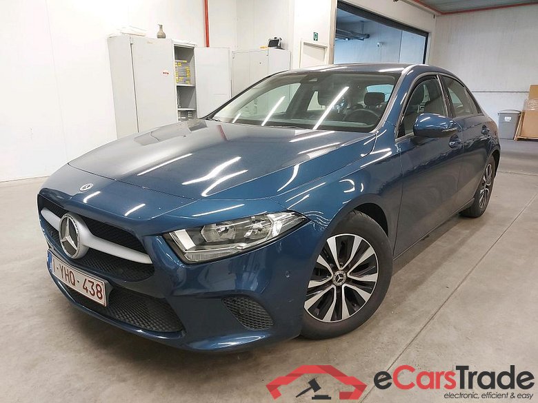 MERCEDES - MER A BERLINE 180d 116PK 7G-DCT Business Solution & Smartphone Integration