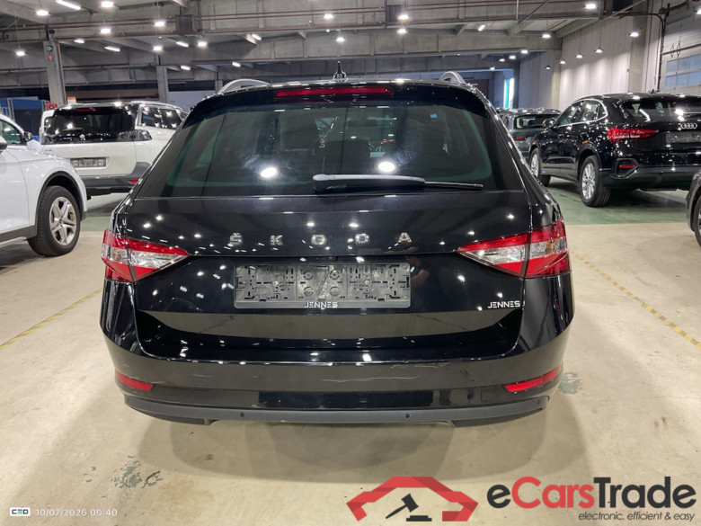 SKODA SUPERB COMBI 1.5 TSI ACT 110KW DSG7 CLEVER #5