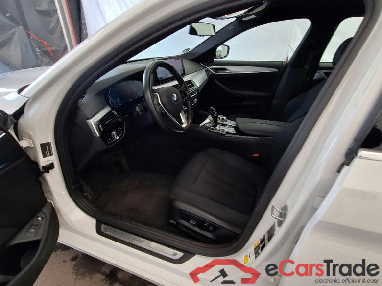 Baureihe 5 Touring 530 e 2.0 215KW AT8 E6d #4
