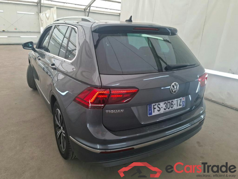 VOLKSWAGEN Tiguan / 2016 / 5P / SUV 2.0 TDI 150 DSG7 Carat Exclusive #2