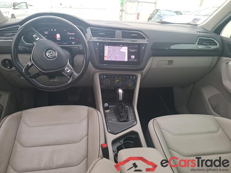VOLKSWAGEN Tiguan / 2016 / 5P / SUV 2.0 TDI 150 DSG7 Carat Exclusive #5