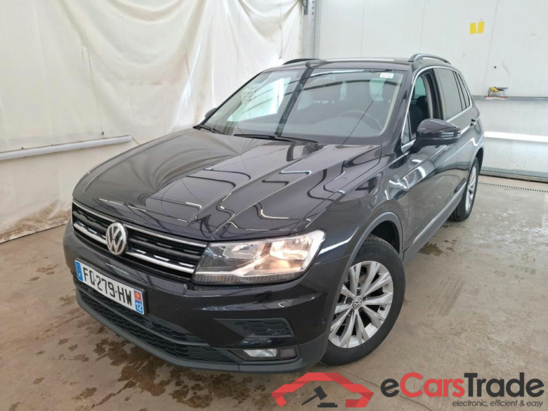VOLKSWAGEN Tiguan / 2016 / 5P / SUV 2.0 TDI 150 DSG7 Confortline Business #1