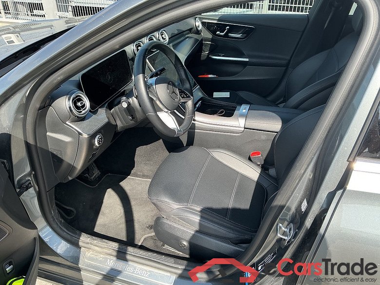 MERCEDES-BENZ C-Klasse T-Modell Diesel C 220 d 4Matic T 9G-TRONIC Avantgarde Advanced 5d 145kW #4