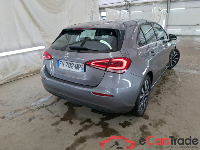 MERCEDES-BENZ Classe A Compact / 2018 / 5P / Berline A 180 Business Line #3