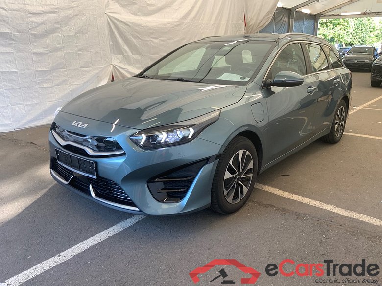 Ceed Sportswagon Plug-in Hybrid Vision 1.6 104KW AT6 E6d