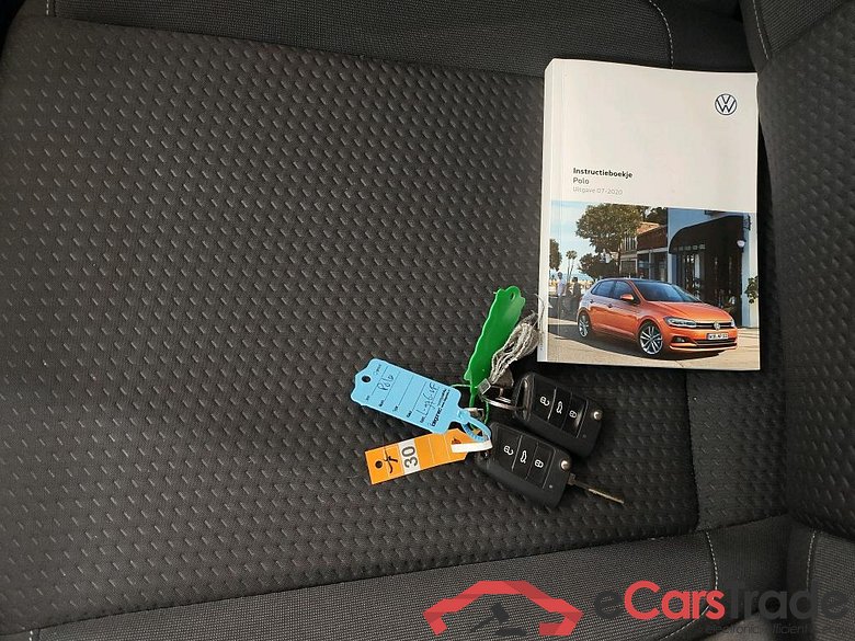 Volkswagen Polo 1.0 TSI 70kW 7-DSG Life Business 5d #4