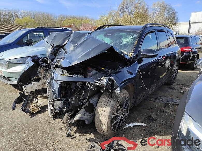 Mercedes-Benz EQB EQB 250+ AMG Line 5d !! Damaged car !!