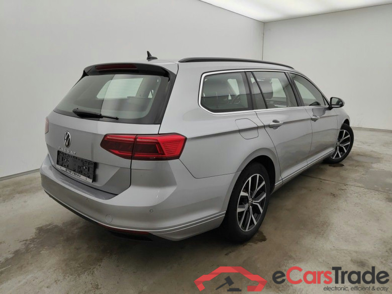 Volkswagen Passat Variant 2.0 TDI 90kW DSG Style Business 5d #2