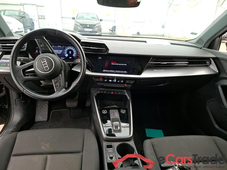 AUDI A3 Sportback / 2020 / 5P / Berline 40 TFSI e 204 S Tronic Business Line #5