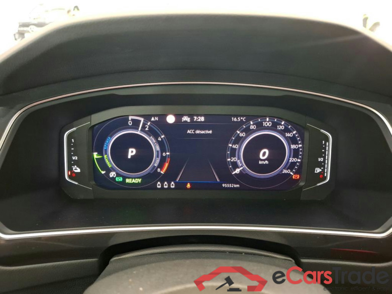 VOLKSWAGEN Tiguan / 2020 / 5P / SUV 1.4 eHybrid 245 DSG6 Elegance #6