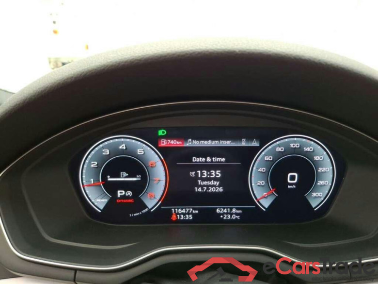 AUDI A4 Avant 35 TFSI S ed comp #4