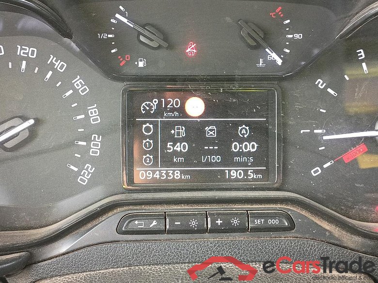 CITROEN Berlingo / 2015 / 4P / combi Talla M BlueHDi 100 S&S LIVE (IND) #5
