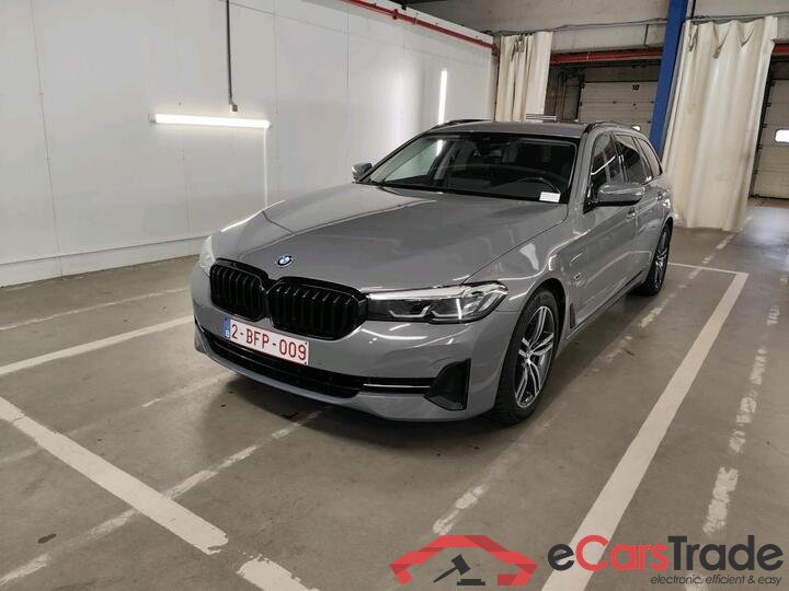 BMW 5 Reeks Touring 5 Reeks Touring 530e Auto (PHEV) 215kW/292pk  5D/P Auto-8
