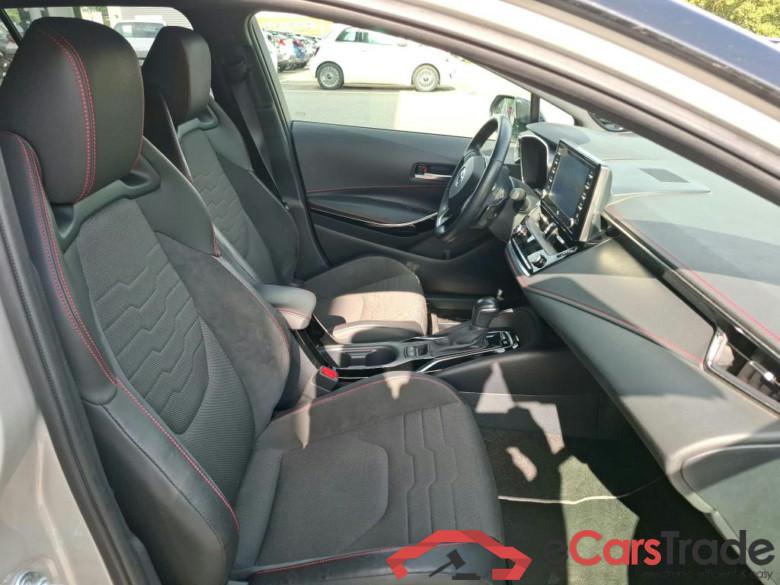 TOYOTA Corolla Touring Sports / 2018 / 5P / Break Hybride 184h Collection #6