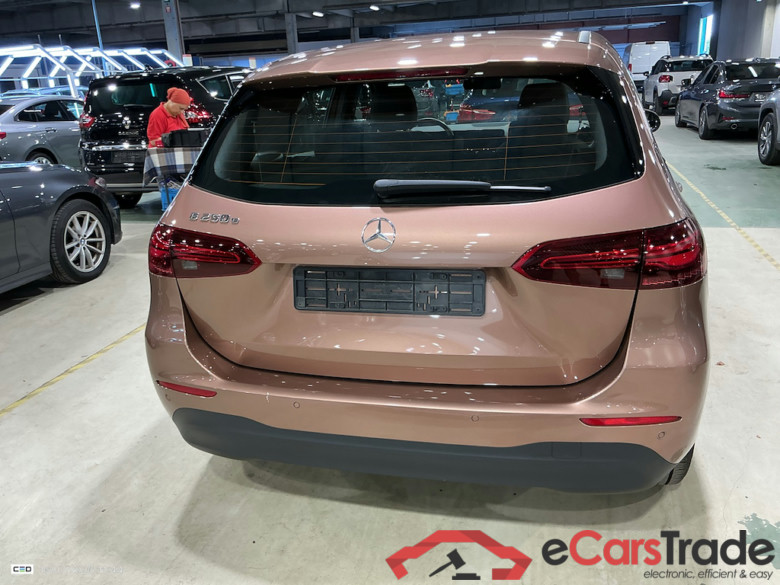 MERCEDES-BENZ B-CLASS 1.3 B 250 E BUSINESS SOLUTION DCT #5