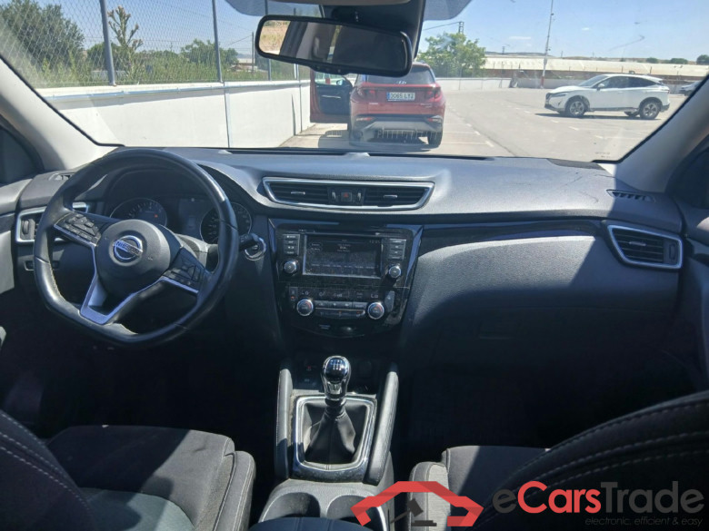 NISSAN QASHQAI / 2017 / 5P / todoterreno DIG-T 103 kW (140 CV) E6D N-CONNECTA #3