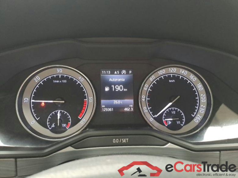 SKODA SUPERB WAGON / 2019 / 5P / STATION WAGON 2.0 TDI EVO 110KW EXECUTIVE DSG #4