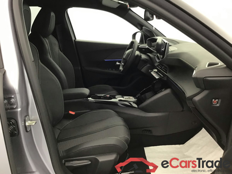 Peugeot 2008 GT 1.2 Gasoline 137hp #6