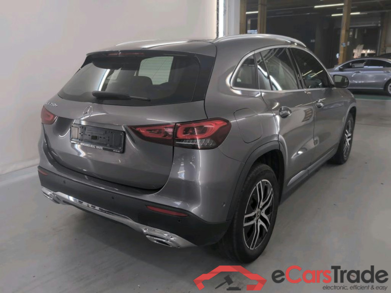 MERCEDES-BENZ GLA 1.3 GLA 250 E DCT BUSINESS SOLUTION #4