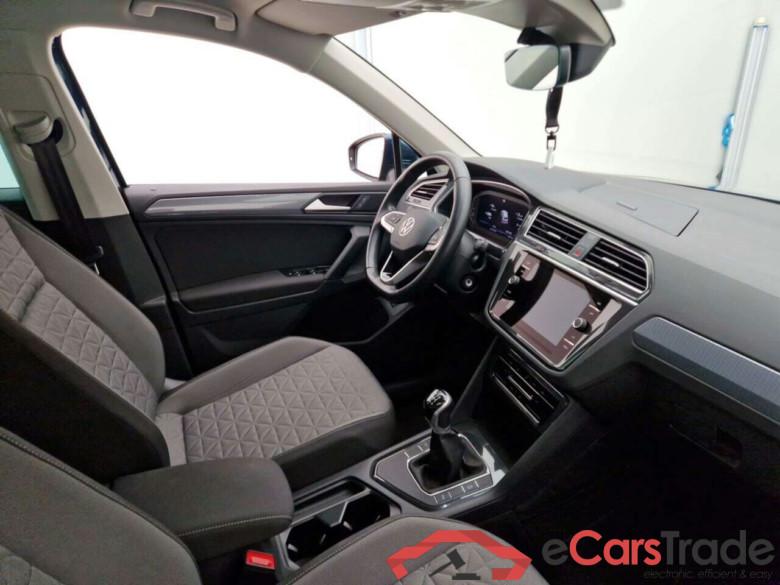 VOLKSWAGEN TIGUAN 1.5 TSI LIFE BUSINESS #3