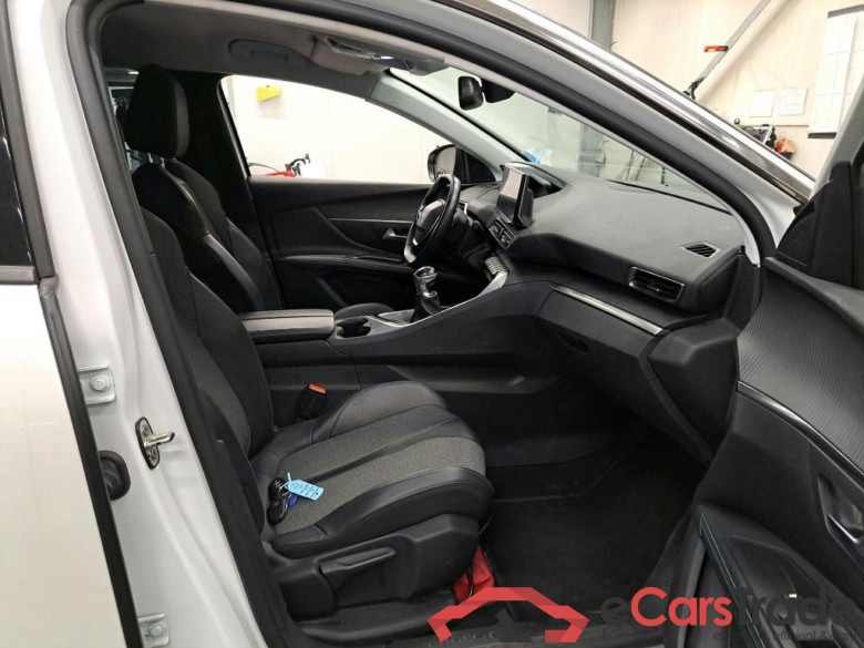PEUGEOT - PEU 5008 PureTech 130PK Allure * PETROL * #3