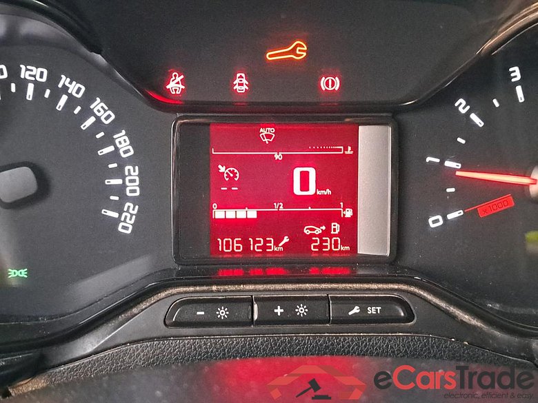 CITROEN Berlingo / 2018 / 3P / furgón derivado de turismo Talla M BlueHDi 100 CONTROL (AC2) #5