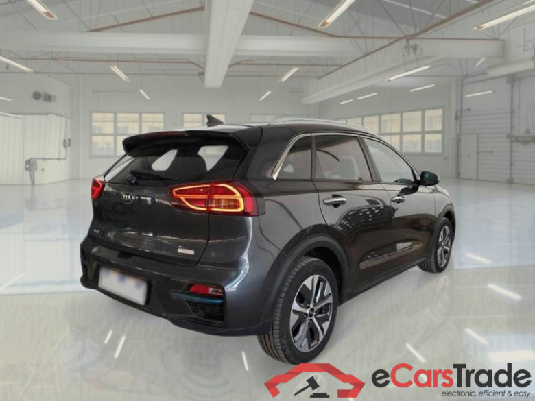 KIA NIRO / 2019 / 5P / BERLINA E-NIRO 64 KWH EVOLUTION #2