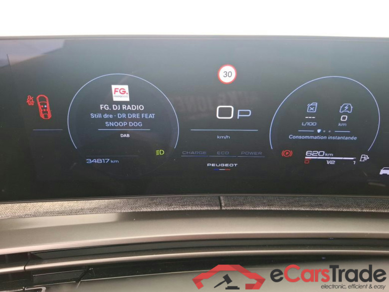 PEUGEOT 3008 / 2024 / 5P / SUV 1.2 HYBRID 136 E-DCS6 ALLURE #6