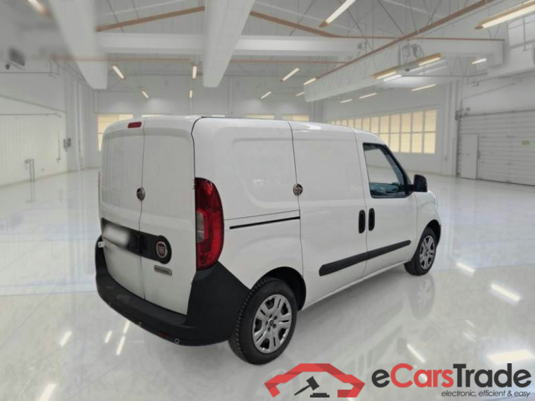 FIAT DOBLÒ CARGO / 2014 / 4P / VETT. FURGONATA 1.3 MULTIJET 16V 95CV SX EURO 6 #2
