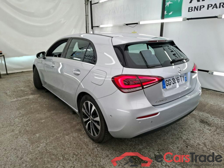MERCEDES-BENZ Classe A Compact / 2018 / 5P / Berline A 200 d Business Line 8G-DCT #2
