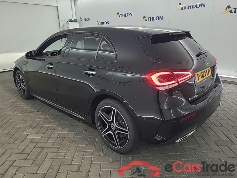 MERCEDES-BENZ A-klasse A 250 e 8G-DCT Business Sol AMG Limited 5D 160kW #4
