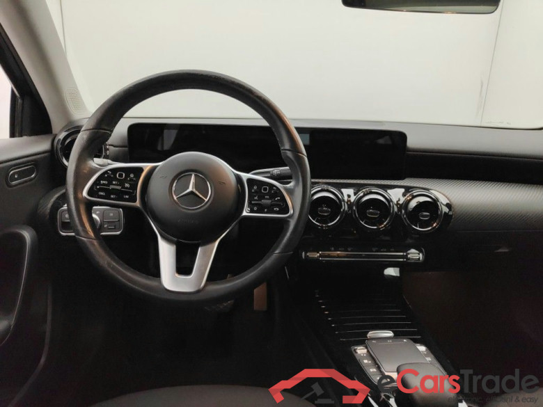 MERCEDES CLASSE A DIESEL (W177) A 180 d 116 Business Solution Essential 5d #6
