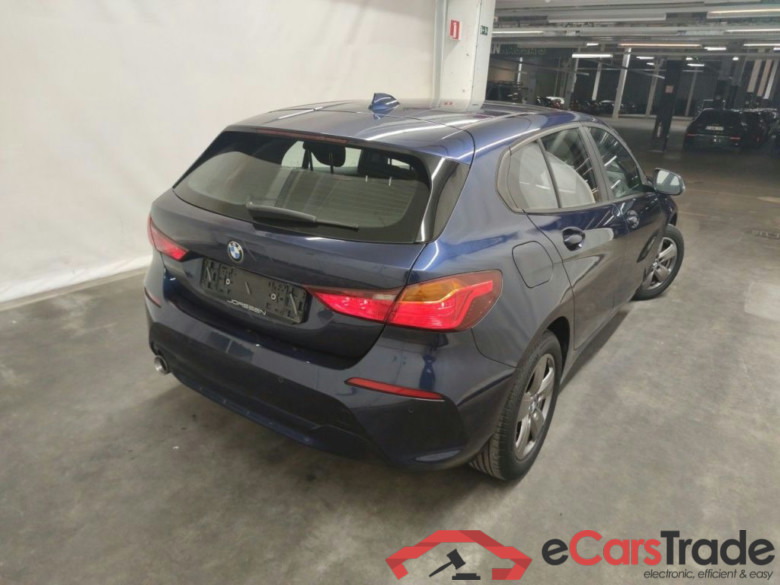 BMW 1 Reeks Hatch 116dA (85 kW) 5d #2
