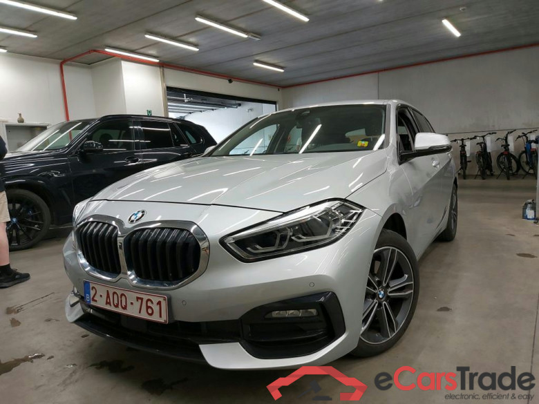 BMW - BMW 1 HATCH 118iA 136PK Sport Pack Business With Active Cruise Control & PDC Front & Rear * PETROL *