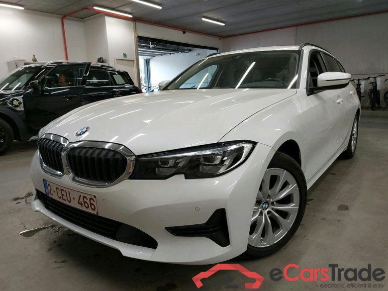 BMW - BMW 3 TOURING 318d 136PK Business Edition With Climatic & Cruise Control & PDC Front & Rear