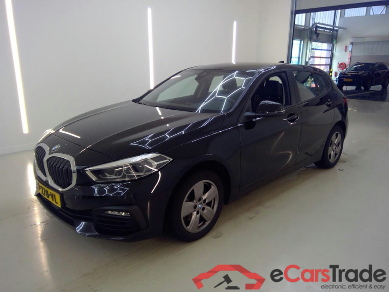 BMW 118i Aut. LED LC-Pro HI-FI Navi 1/2 Sport-Leather KeylessGo Camera Klima PDC ... #1